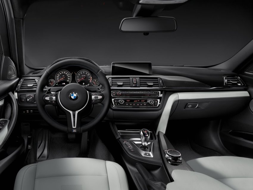 Новые седан BMW M3 и купе BMW M4 2015