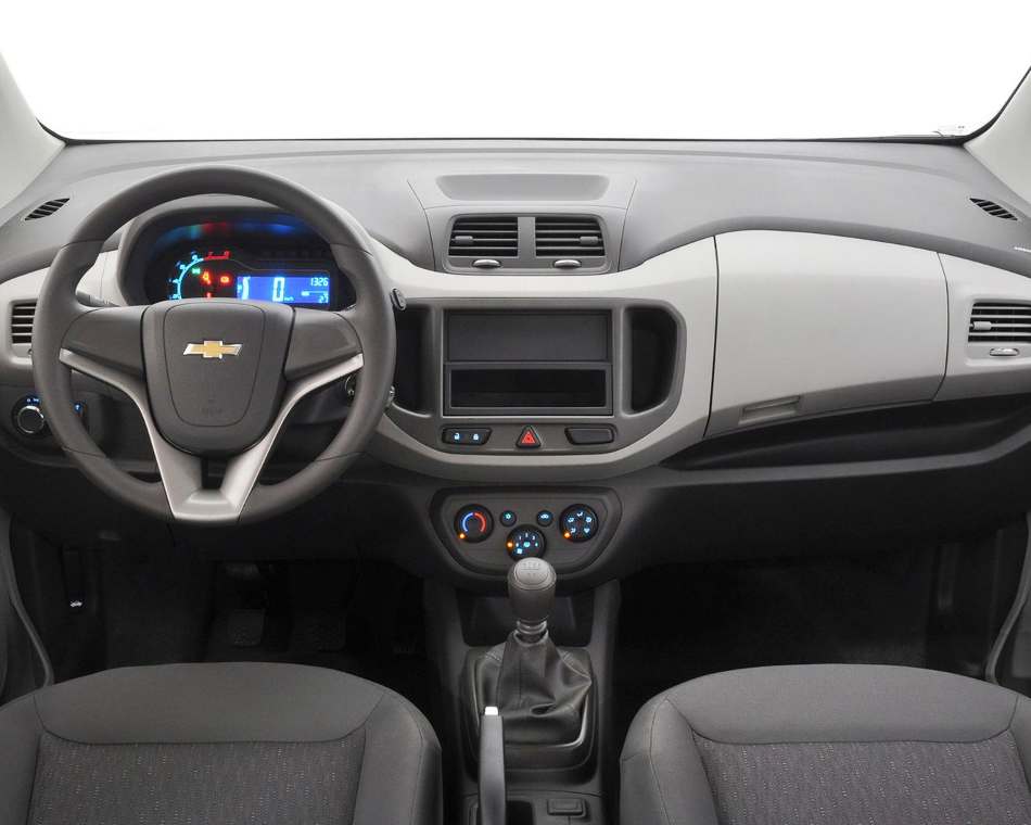 Chevrolet Spin 2013: цена, фото, характеристики, видео