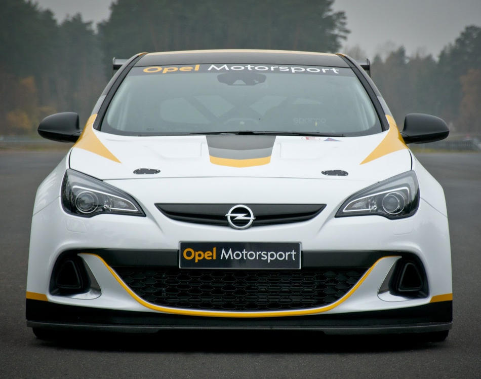 Озвучены российские цены на Opel Astra OPC Motorsport 2014