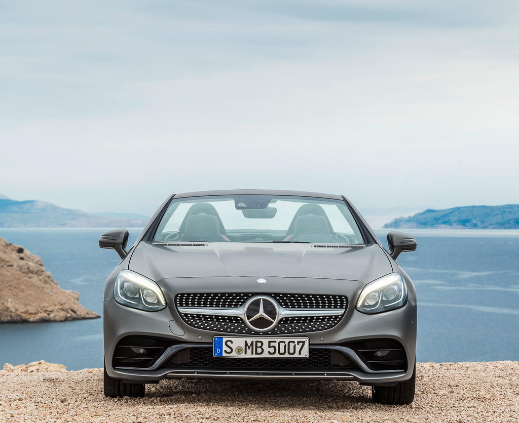 Озвучены цены на родстер Mercedes SLC 2016 – 2017 (фото, видео)
