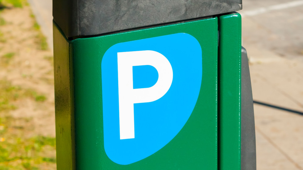 Парковочные места для инкассаторов могут появиться в РФ