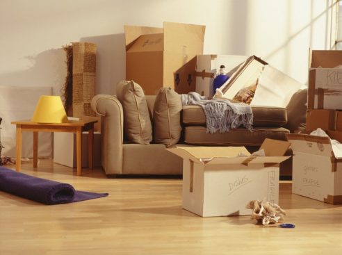 Вы переезжаете из дома в квартиру? Ознакомьтесь с нашими советами!